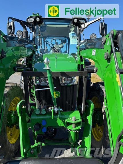 John Deere 5125R Traktoren