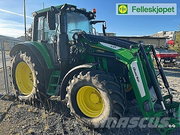 John Deere 6120M Traktoren