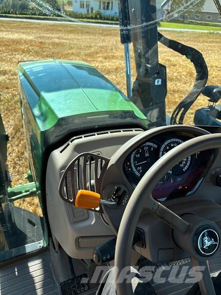 John Deere 6145R Traktoren