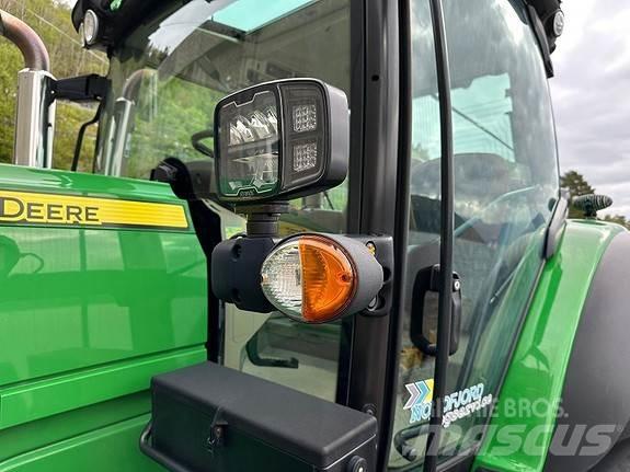 John Deere 6155R Traktoren