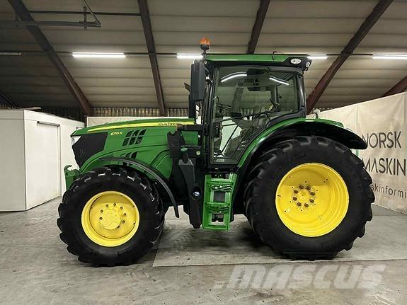 John Deere 6155R Traktoren