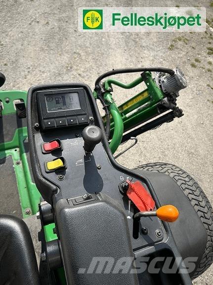 John Deere 7500A Sonstige Kommunalmaschinen