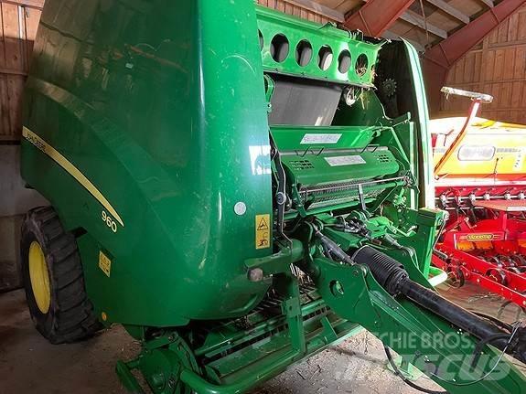 John Deere 960 Rundballenpressen