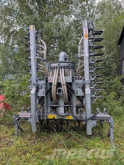 Joskin  Mineraldüngerstreuer