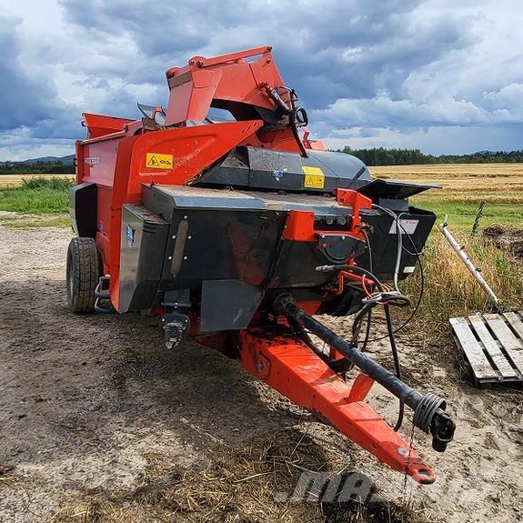 Kuhn Primor 5570M Rundballenpressen