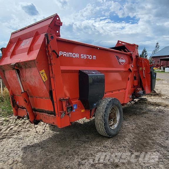 Kuhn Primor 5570M Rundballenpressen