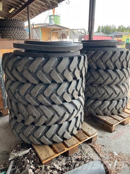 Kumho 10.00-20 Reifen