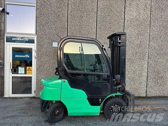 Mitsubishi FD25N Dieselstapler