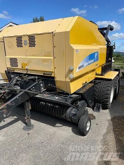 New Holland Br560a Rundballenpressen