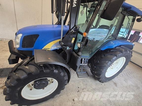 New Holland T5050 Traktoren