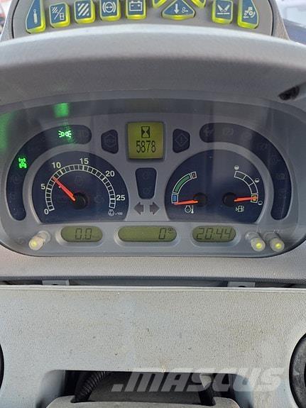 New Holland T6020 Traktoren