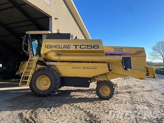 New Holland TC 56 Mähdrescher