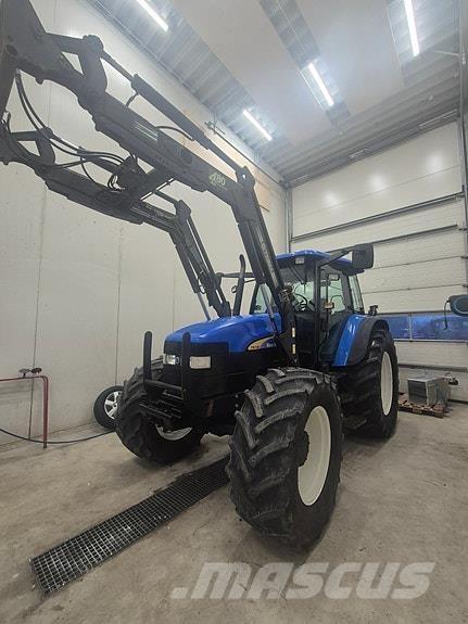 New Holland TM140 Traktoren
