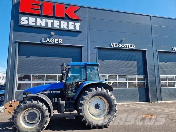New Holland TM165 Traktoren