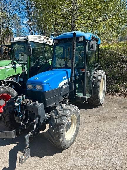 New Holland TN75FA Traktoren