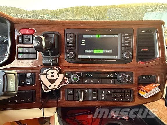 Scania 650 S Kofferaufbau