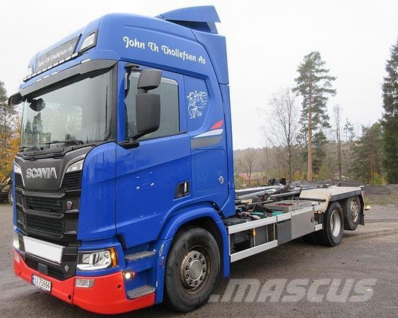 Scania R520 6x2*4 Absetzkipper