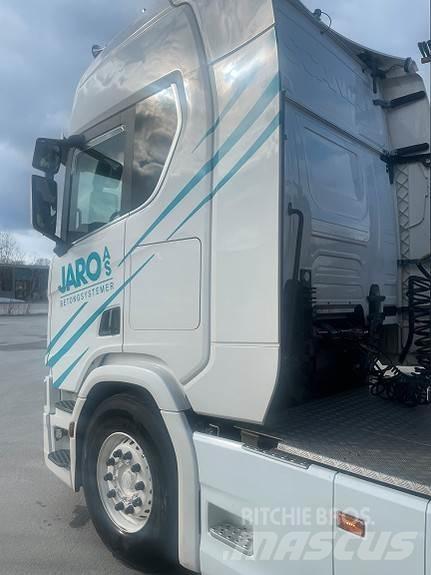 Scania R650 6X4 Sattelzugmaschinen