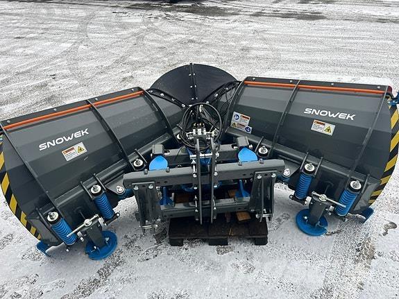 Snowek N320 Schneeschilde und -pflüge