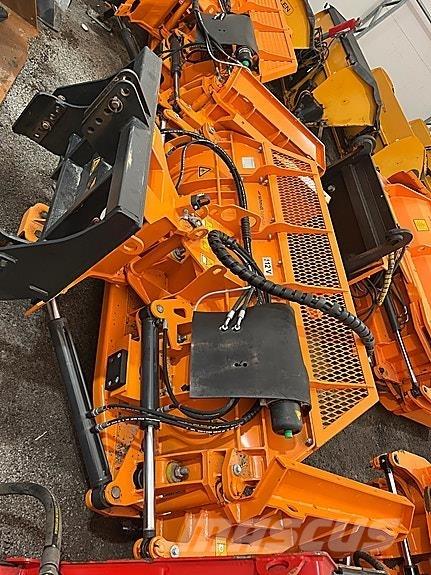 Teklesfdal U-LS 46 Schneeschilde und -pflüge