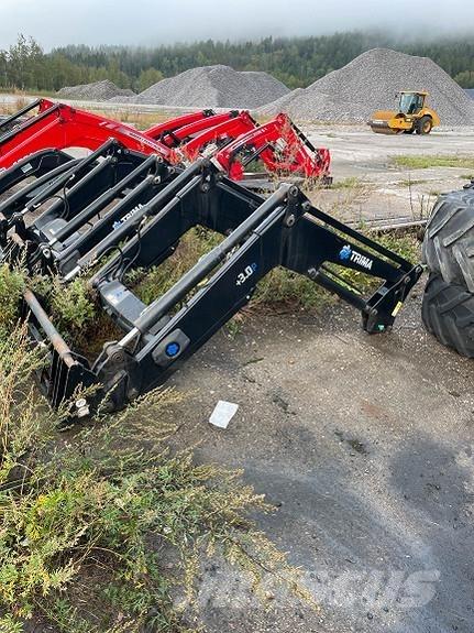 Trima 3+ og Q4s Sonstige Landmaschinen