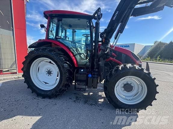 Valtra A115 H4 Traktoren