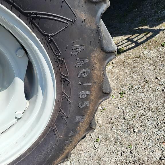 Valtra A134 Traktoren