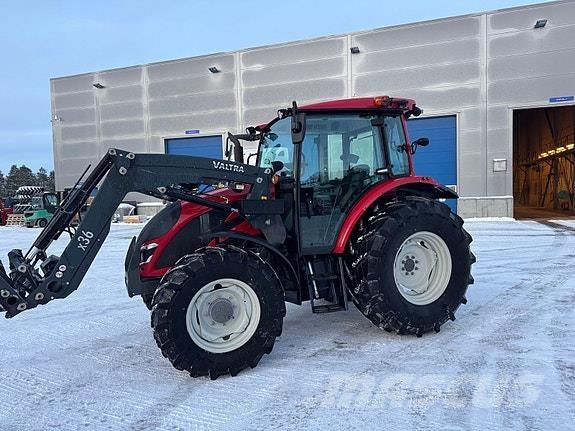 Valtra A75 Traktoren