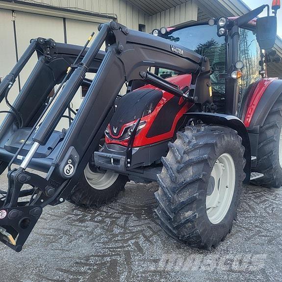 Valtra G 125 Aktiv Traktoren