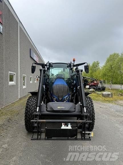 Valtra G 135 A Traktoren