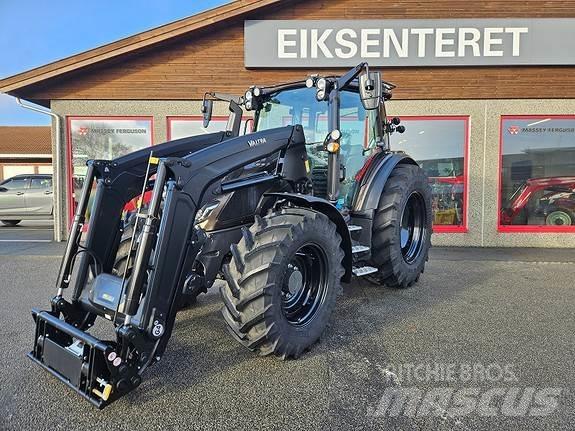 Valtra G135 Versu Traktoren
