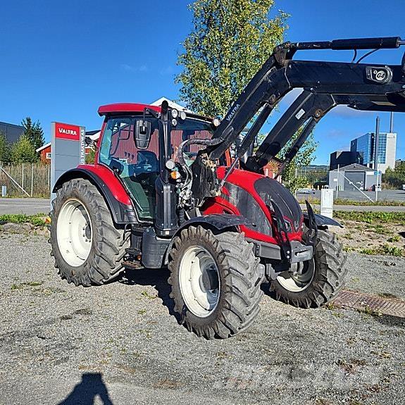 Valtra N-104 Traktoren