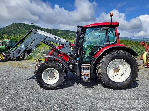 Valtra N 104 H5 Traktoren