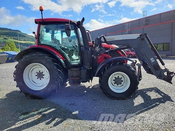 Valtra N 104 H5 Traktoren