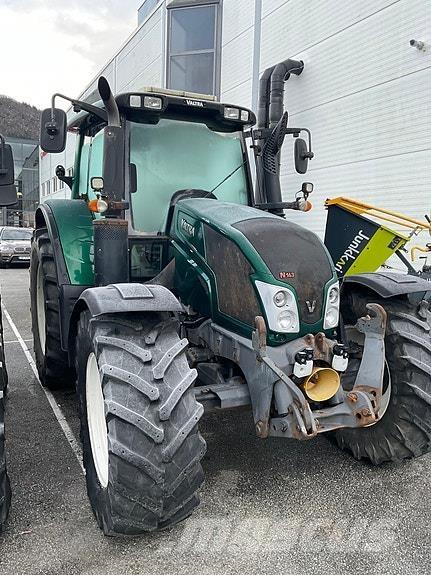 Valtra N163 Traktoren