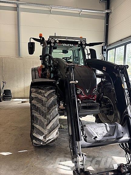 Valtra N174 D Traktoren