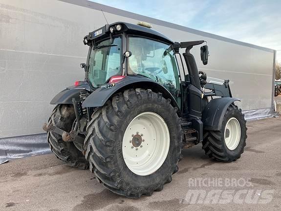Valtra N174D Traktoren