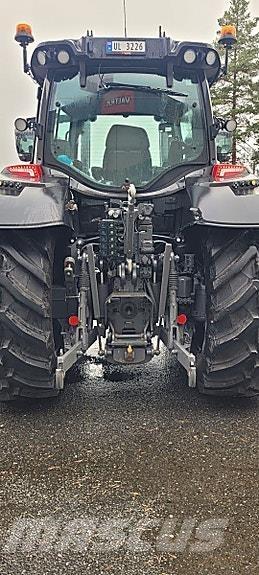 Valtra N175 Traktoren