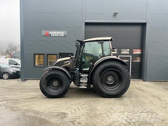 Valtra N175D Traktoren