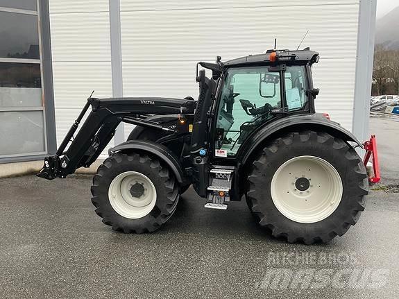 Valtra N175D Traktoren