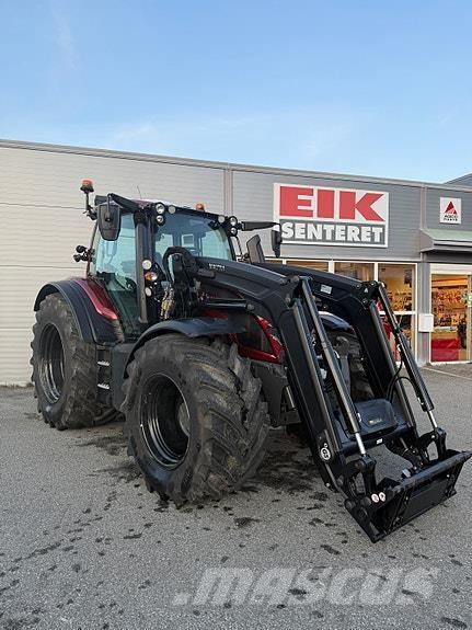 Valtra N175D Traktoren