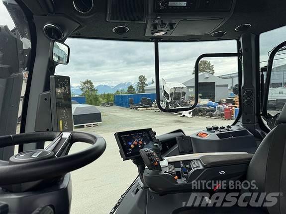 Valtra Q305 Traktoren