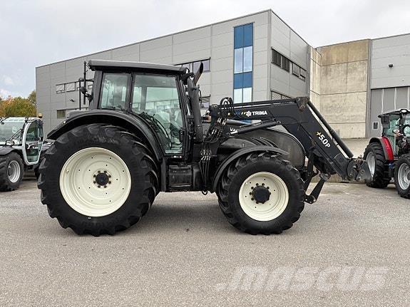 Valtra T172 V Traktoren