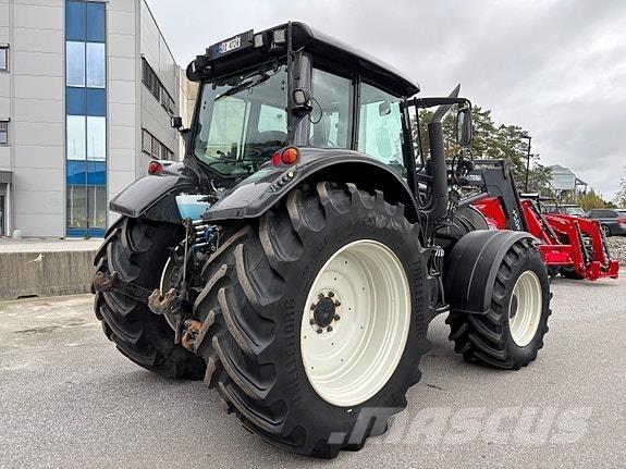 Valtra T172 V Traktoren
