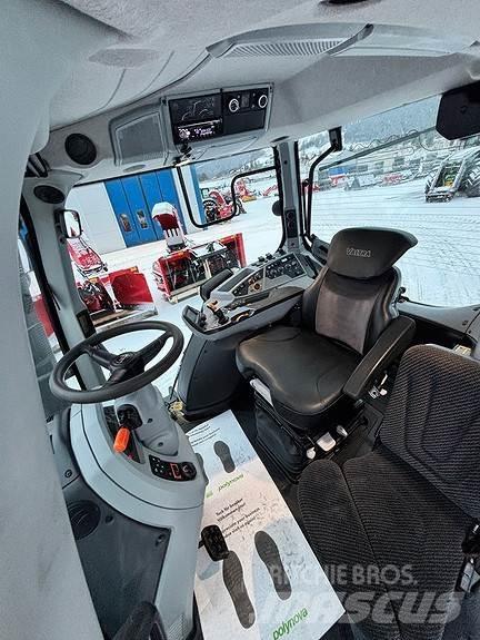 Valtra T174eD Traktoren