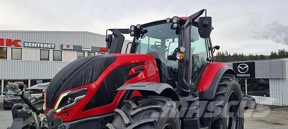 Valtra T175ED Traktoren
