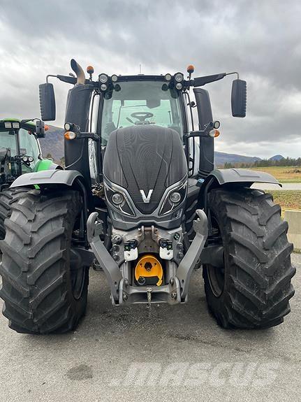 Valtra T234D Traktoren