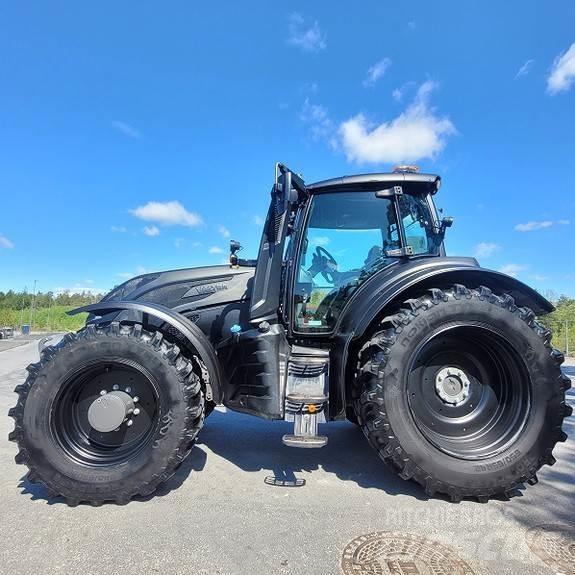 Valtra T235 Direct Traktoren
