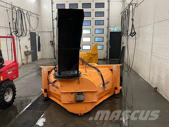  Westbjörn V- 2450 Schneefräse