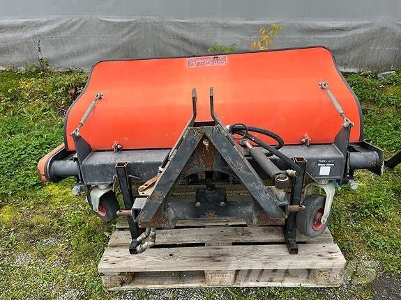   Sonstige Schneeräumgeräte